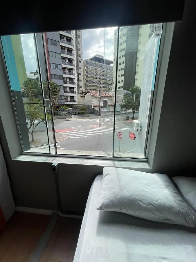 Esquina 8 Suites Confort & Hostel Флорианополис Бразилия